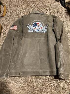 The Bradford Exchange US Air Force United States Suede Leather Bomber Jacket Siz